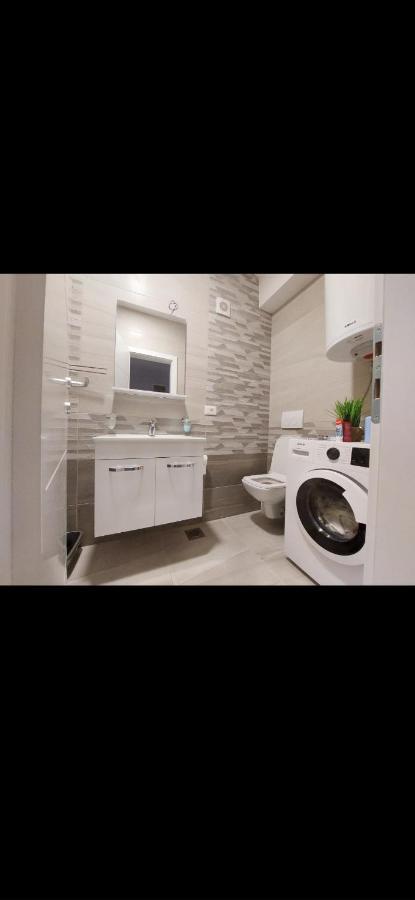 Rines Apartment Ohrid Ngoại thất bức ảnh