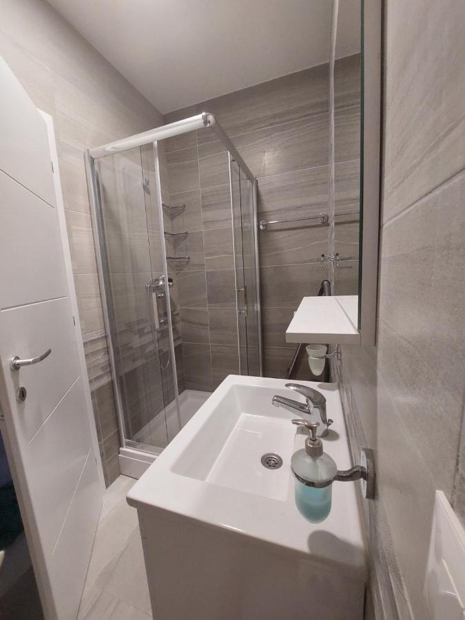 Rines Apartment Ohrid Ngoại thất bức ảnh